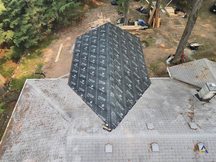 Full Vycor underlayment coverage across the roof deck